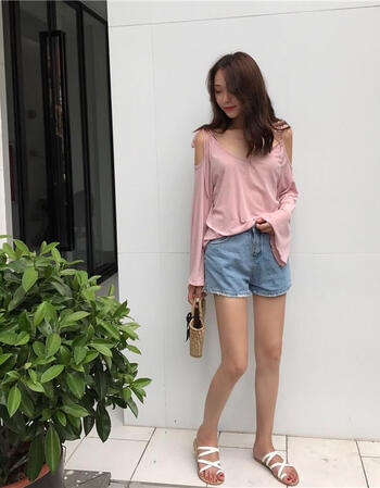 茵芭莎 韩系港味chi风吊带露肩长袖t恤防晒服 粉红色 均码