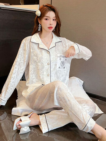 浪莎睡衣女新款钻石绒开衫保暖家居服套装高档奢华金丝绒休闲睡衣秋冬