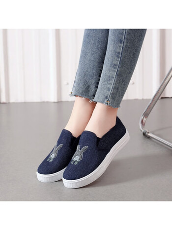 热风麦官方兔年新款老北京布鞋女休闲鞋帆布鞋防滑平底单鞋牛仔布轻便