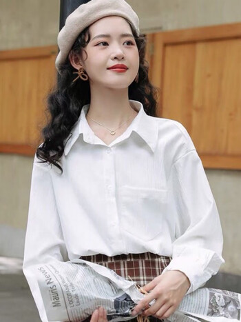 白色衬衫女2022春夏新款ins设计感小众直筒长袖宽松韩版职业气质上衣