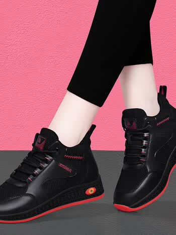 意尔康经典黑色运动鞋女新款冬季加绒女鞋冬款妈妈鞋女士休闲鞋老爹鞋