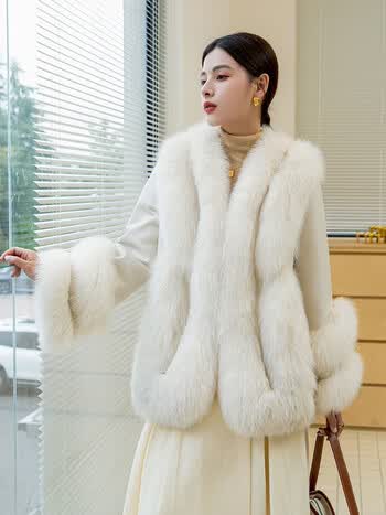 颖辉 皮草外套女海宁狐狸毛整皮短款洋气上衣女士加厚年轻款皮毛一体