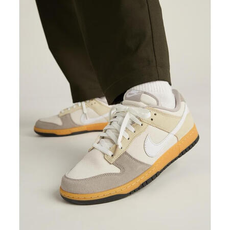 耐克（NIKE）中性防滑轻便缓震跑步鞋透气舒适运动休闲鞋 c...