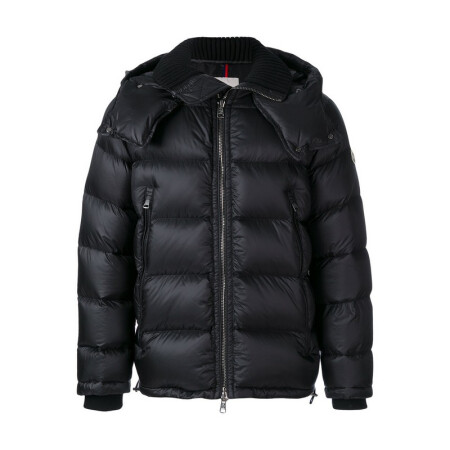 蒙口(moncler)男士羽絨服 黑色 帶帽 拉鍊 8419ff4275