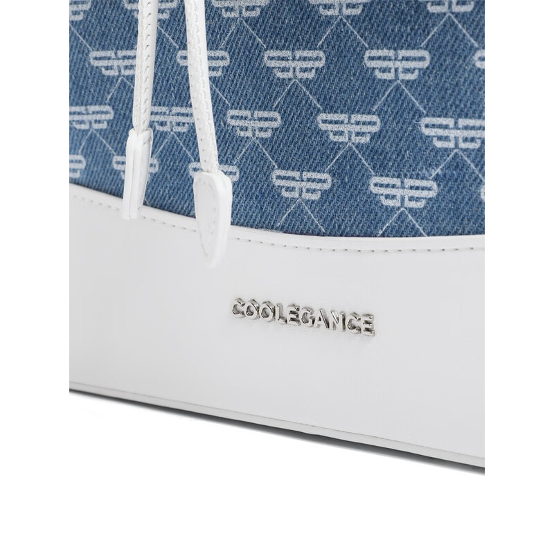 百丽时尚休闲字母牛仔双肩包女2023夏季新款双肩包X6697BX3 蓝色 F