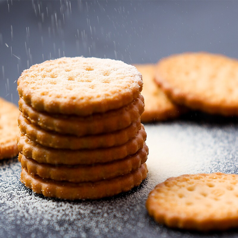 阿婆家的 日式小圆饼海盐味网红饼干整箱夜宵早餐代餐休闲食品 海盐味360g【经典礼盒装】