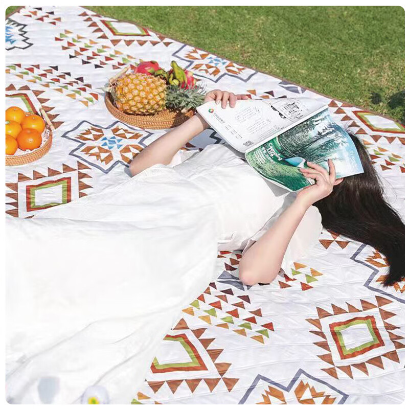 艾逸瑶选罗马印象野餐多功能垫2*2米HW-22014