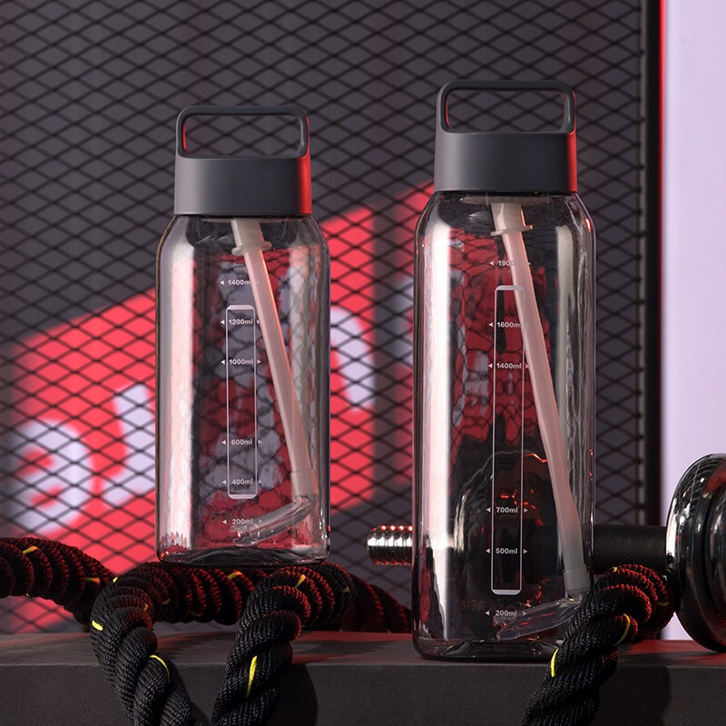 茶花劲派大容量运动水杯男女塑料便携水壶健身夏天耐高温水瓶夏季杯子 【岩石灰2300ML】劲派大容量水杯