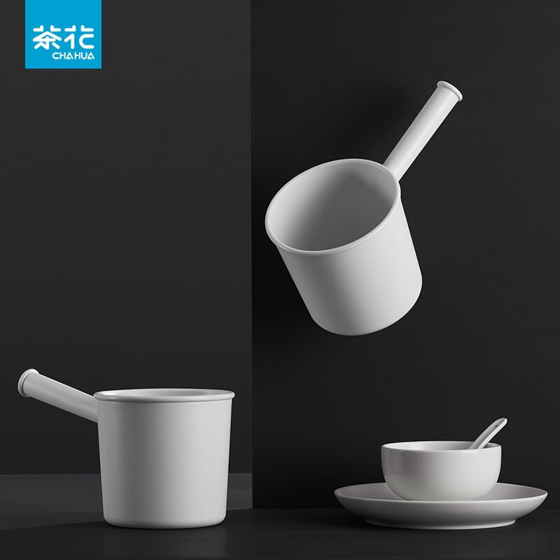 茶花朴简日式单手桶 家用厨房水瓢 浇花长柄水勺沐浴塑料手桶 贝利单手勺