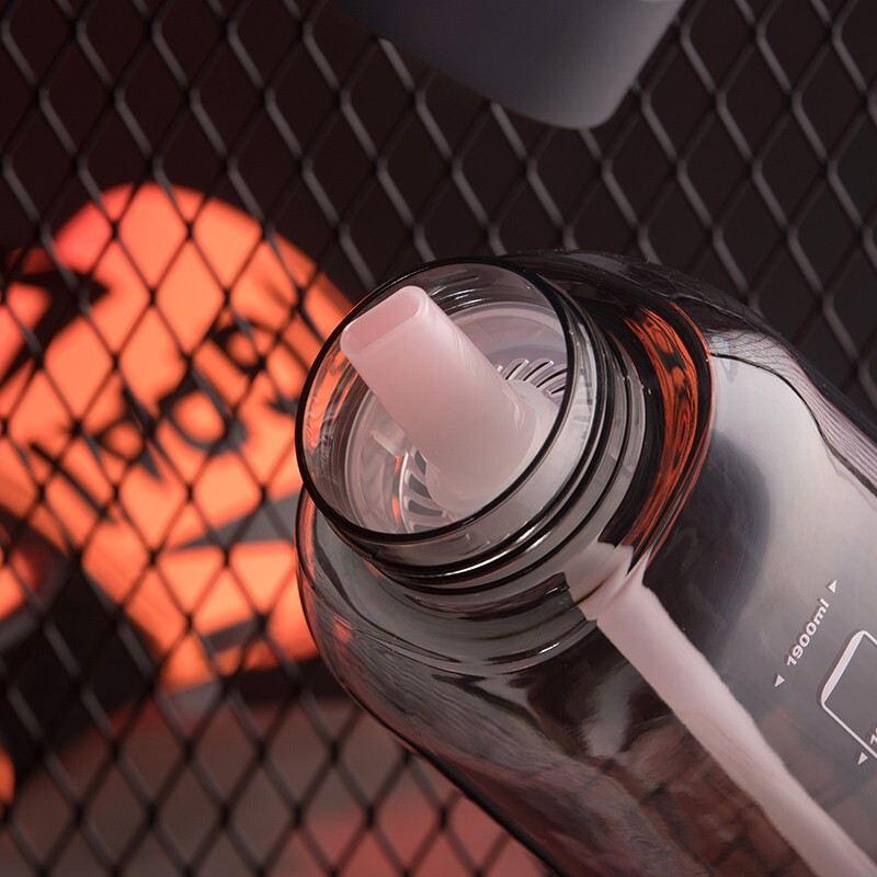 茶花劲派大容量运动水杯男女塑料便携水壶健身夏天耐高温水瓶夏季杯子 【岩石灰2300ML】劲派大容量水杯