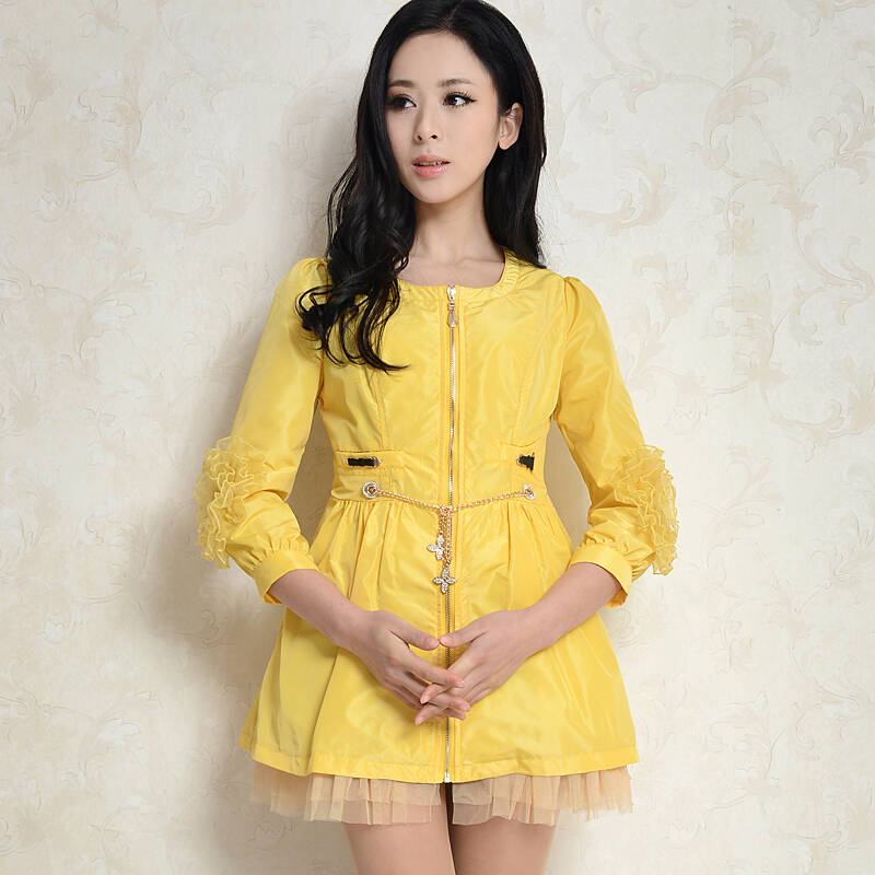 高裳伊美2014秋冬季女装欧根纱盘花时尚女风衣 韩版修身中长款女士