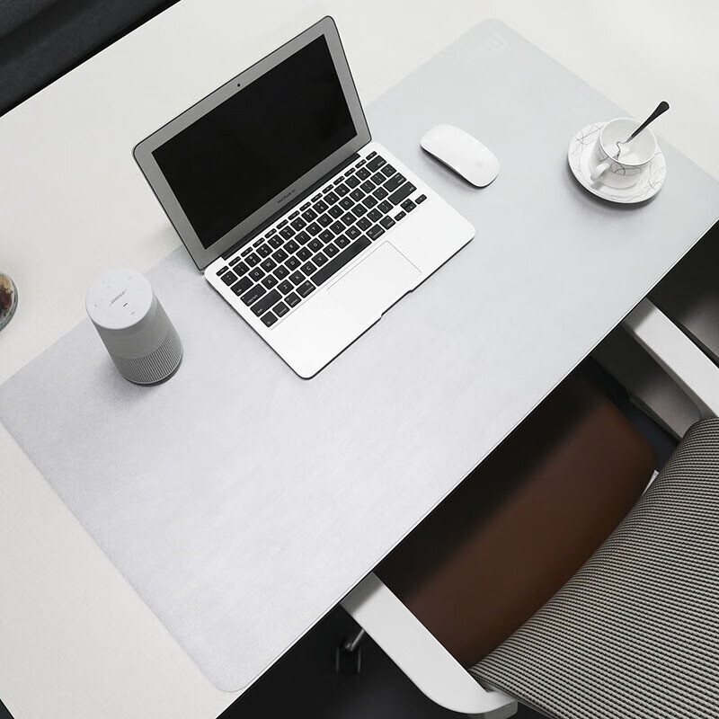 BUBM 鼠标垫小号办公室桌垫笔记本电脑垫键盘垫办公写字台桌垫游戏家用垫子防水 70*35CM 灰+金属银