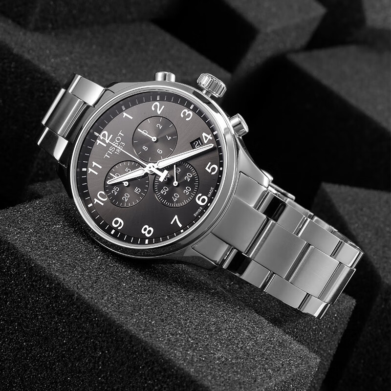 天梭(TISSOT)瑞士手表 速驰系列钢带石英男士手表 运动表 T116.617.11.057.01