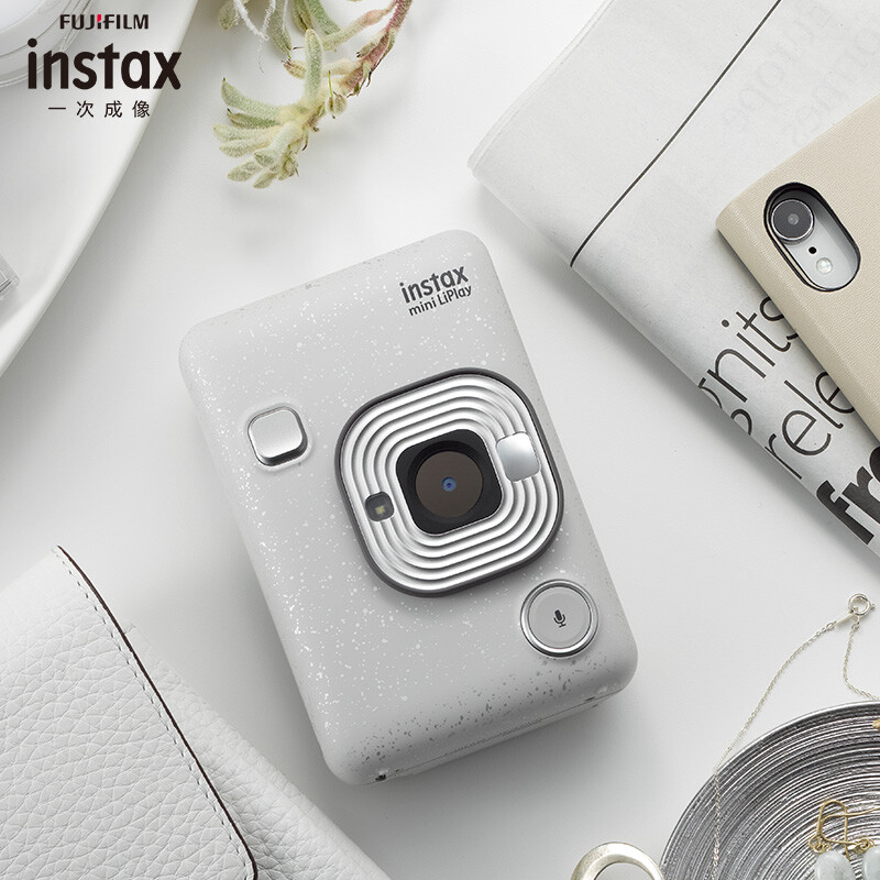 %title插图%num 富士instax立拍立得 数模一次成像相机(具有手机照片打印功能)mini LiPlay 石英白