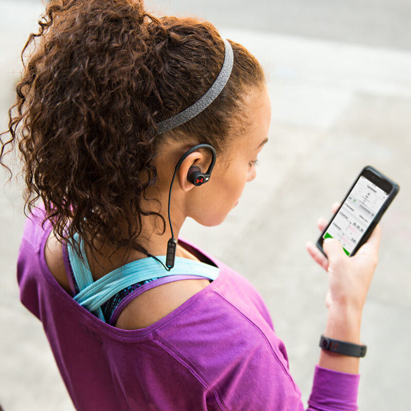 JBL UA 智能心率监测 耳挂式无线运动蓝牙耳机 跑步防水防汗音乐头戴式手机耳机 苹果安卓通用耳麦 黑色