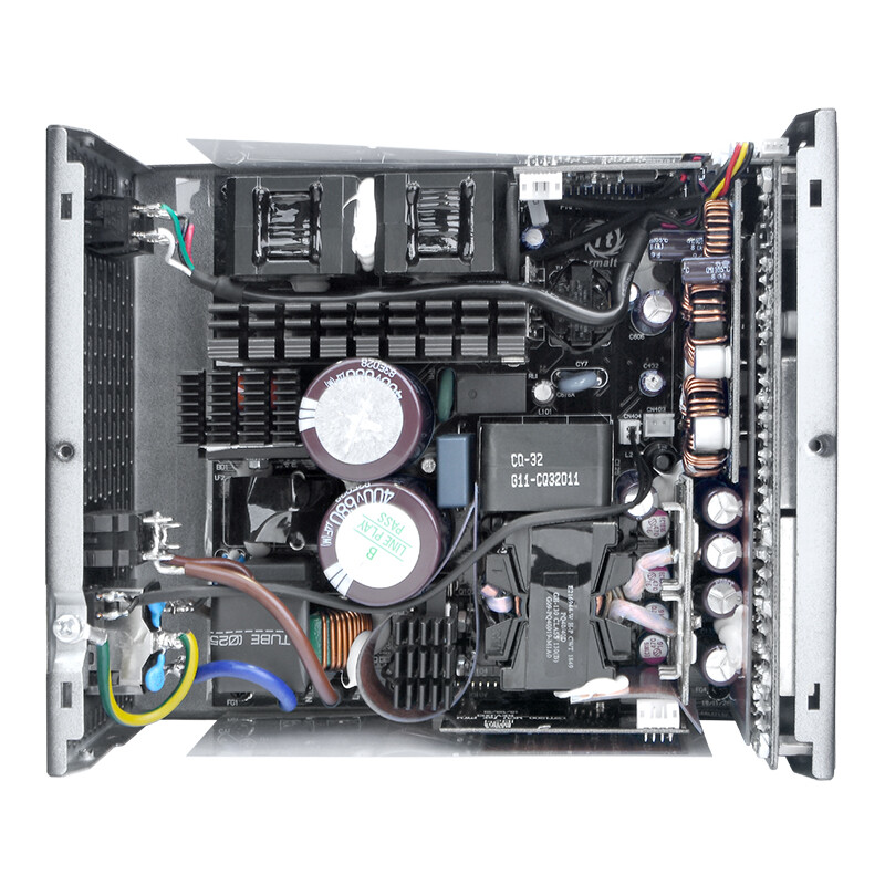 Thermaltake（Tt）PS-TPD-1200F3FAPC-1怎么样？做工如何？