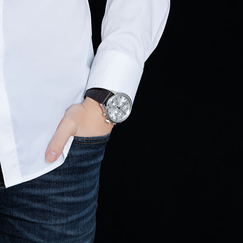 天梭(TISSOT)瑞士手表 天梭男表 速驰系列皮带石英男士腕表时尚运动表送男友T116.617.16.037.00