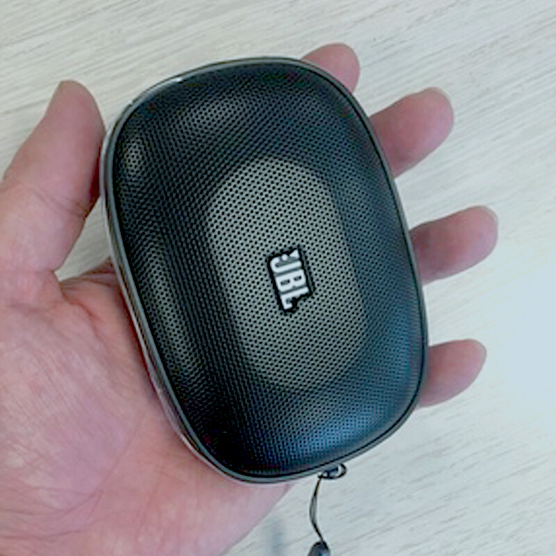 JBL SD-12 藍(lán)牙插卡小音箱 便攜迷你低音炮 MP3播放器 FM收音機(jī)音響 TF內(nèi)存卡 學(xué)習(xí)戲曲故事英語 黑色