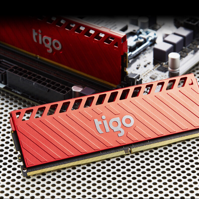 金泰克（Tigo）DDR4 2666 8GB 台式机内存条 X3烈焰风暴系列 游戏马甲条 散热/稳定