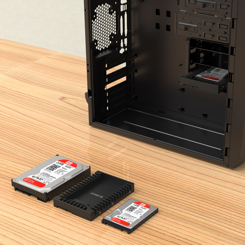 奥睿科(ORICO)硬盘转接盒托架 2.5英寸转3.5英寸转换架 SSD转3.5英寸硬盘盒 黑色1125SS
