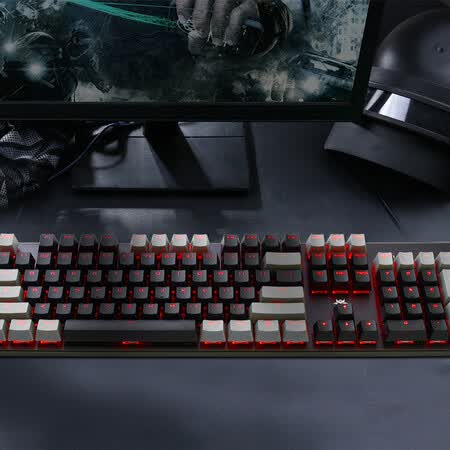 黑峡谷gk715和705哪个好?有什么区别?
