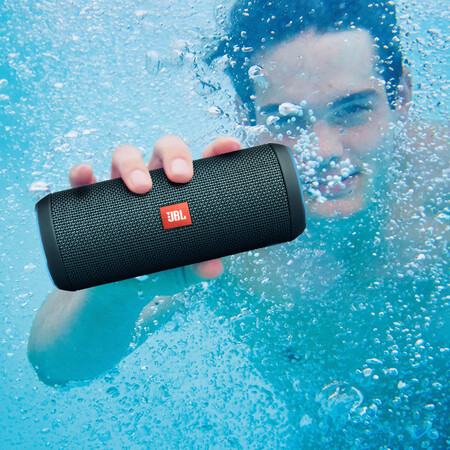 jbl free和x哪个好？区别有吗？
