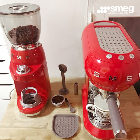 SMEG意式咖啡机+电动磨豆机怎么样？属于什么档次？
