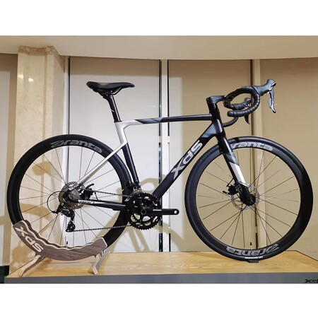 深入体验喜德盛（xds）公路自行车RF380RS380禧玛诺18速破风轮组机械碟刹进阶车 RS是否还划算？入手评测结果参考！