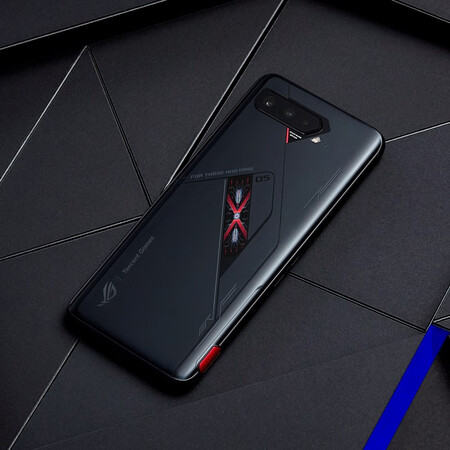 ROG游戏手机5s Pro怎么样？评测好吗？