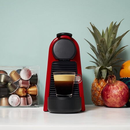 参考感受Nespresso 雀巢胶囊咖啡机和胶囊咖啡套装 Esseza mii意使用感受好不好？实情爆料细节！！