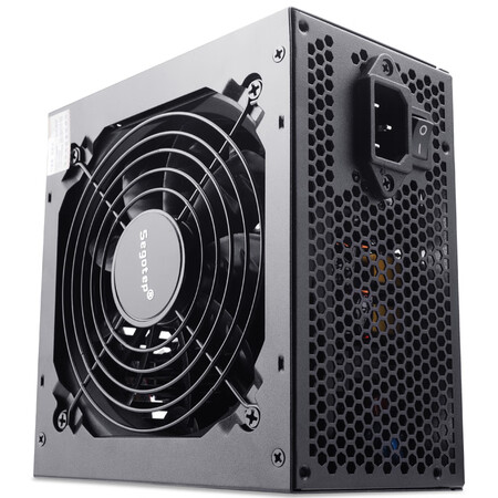 鑫谷gp700p白金版和航嘉wd600k哪个好?区别大吗?