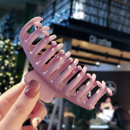 高手爆料贝仑薇 网红大号洗澡发夹抓夹大号发抓女后脑勺鲨鱼夹子究竟如何呢？网上购买正品如何保障！