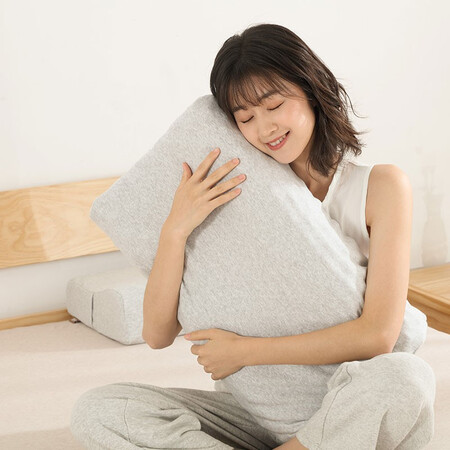 点评知道8H SLEEP 大波浪按摩型乳胶枕枕芯Z6含内外枕套  颈椎枕究竟如何呢？选择不会错的！
