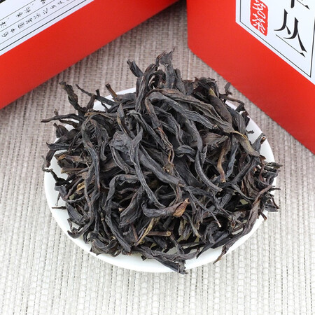 深度解密斌界 凤凰单枞茶蜜兰香潮州浓香单丛茶 茶叶乌龙茶乌岽单枞礼盒装500g是否划算？了解两周经验分享！