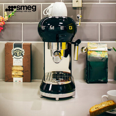 SMEG意式咖啡机ECF01怎么样？谁用过评价？