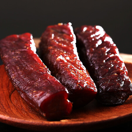 请教分析蒙都  手撕风干牛肉干488g香辣味 内蒙古特产 休闲零食说实话好不好？吐槽两周感受分享！