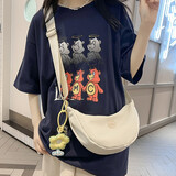 布兰奴 斜挎包女ins休闲小包包简约日系饺子包百搭布包时尚轻便单肩包 米白色【带花朵挂件】