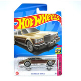 风火轮（HOT WHEELS）火辣小跑车合金汽车模型23年E系列竞速轨道跑车男孩玩具 75凯迪拉克82款