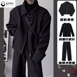 gxmy暗黑设计感短款宽肩飞行夹克男2026春秋简约套装翻领长袖上衣外套 黑色夹克+黑色打底衫+黑色西裤 【三件套】 XL 【建议125-140斤】