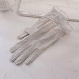 筠尚防晒手套女士薄款夏天透气触屏骑车开车防滑短款冰丝蕾丝夏季手套