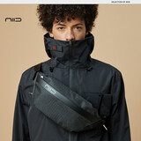 NIID机能小包斜挎包休闲胸包男款单肩包男士包包运动腰包随身包 V1 曜石黑