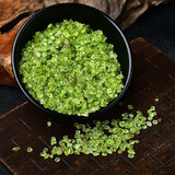 天然水晶碎石小颗粒优质绿橄榄石装饰小石子消磁净化供佛水晶 绿橄榄100克装