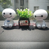 乐品轩 大白公仔汽车香水座 车载创意车内饰品汽车香水合成水晶汽车摆件 笑脸+蝴蝶结无香水底吉祥果/长垫