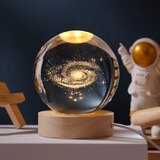 小妮秋水晶球小夜灯装饰摆件圣诞节礼物送男生女孩子生日儿童新年伴手礼 银河系+圆形木底座 无规格