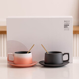 瓷牌茗茶具 欧式咖啡杯节日礼物渐变陶瓷早餐杯牛奶杯办公室水杯子马克杯 渐变粉+雅黑一对+碟子勺子礼盒装