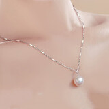 QMXD人造贝壳珍珠吊坠项链女士短款日韩简约锁骨链520送女朋友礼物