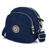 东选中老年单肩斜挎包迷你小包尼龙女包休闲帆布妈妈买菜包手机零钱包