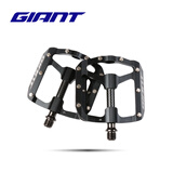 GIANT捷安特HILL-Carbon三培林脚踏防水防尘铝合金主体碳纤维中管加宽山地公路车脚踏 黑色