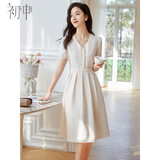 初申夏季短袖连衣裙女时尚设计感V领收腰显瘦法式裙子S141Q1214