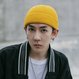 慕瑾繁饰韩版秋冬帽子男纯色毛线帽男女针织瓜皮帽潮百搭休闲嘻哈保暖冷帽 黄色 均码有弹性